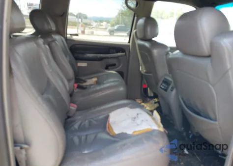 2001 GMC Yukon Xl 1500 Slt из США, поврежденный, VIN 1GKFK16T01J284368